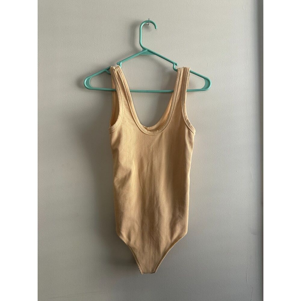 *Flawed* A&F Soft Collection Yellow Ribbed Sleeveless Bodysuit Size S